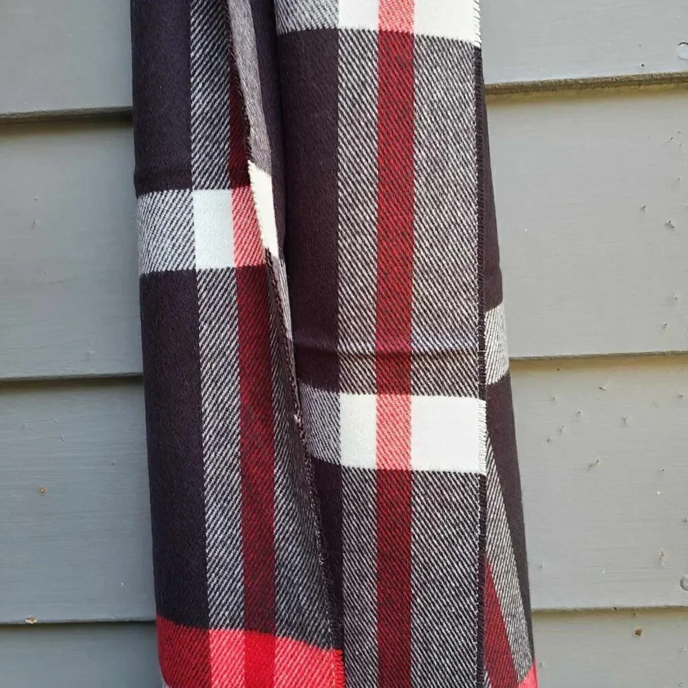 Source Unknown new scarf